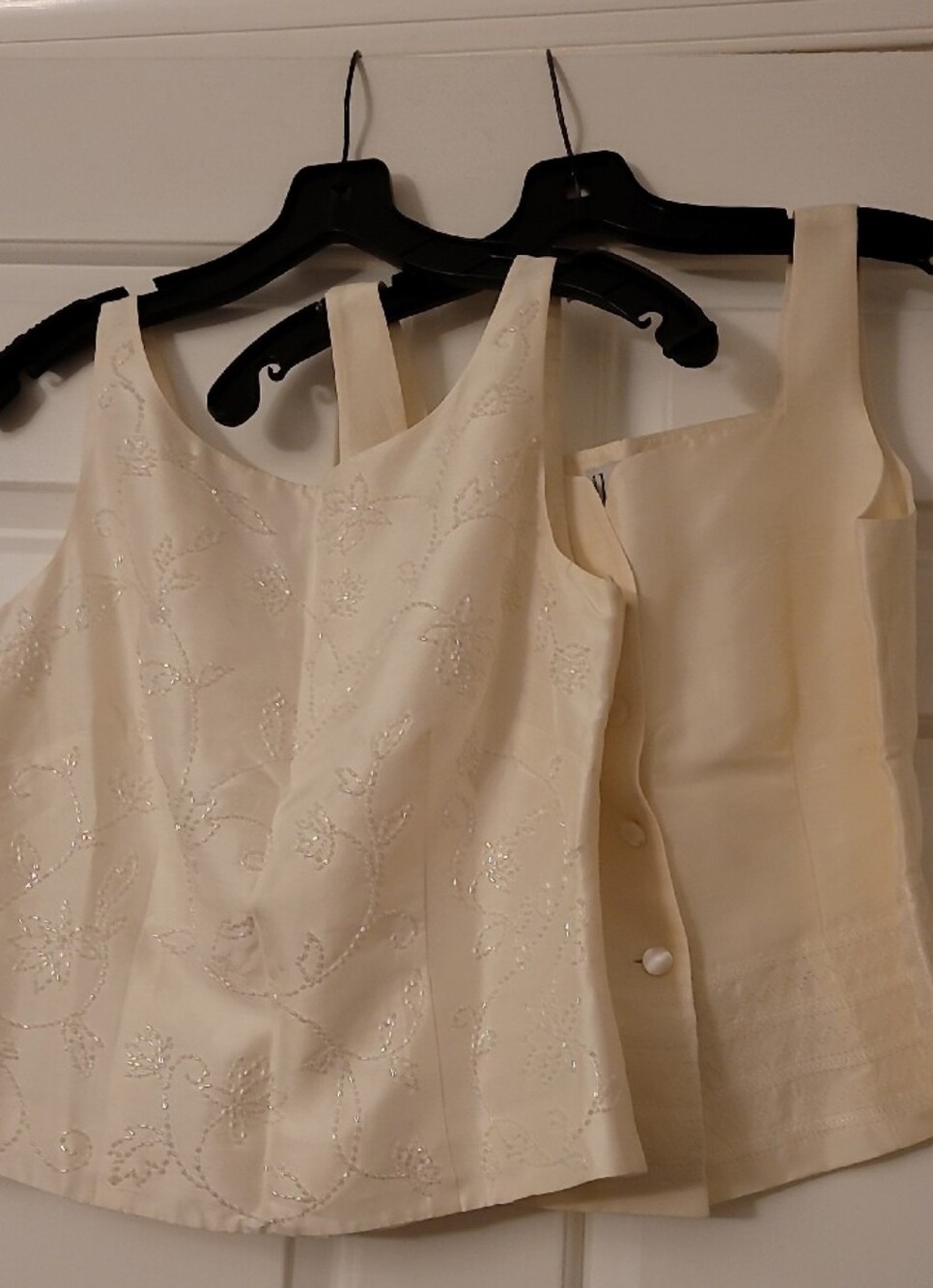 LOFT Cream Button-Front Sleeveless Top